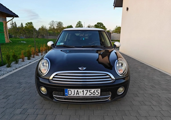 MINI Cooper cena 17900 przebieg: 236000, rok produkcji 2010 z Sulęcin małe 46